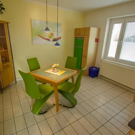 Cologne شقة فريشن